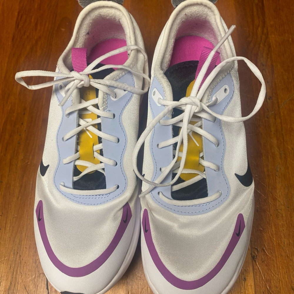 Nike DIA Air Max White and Multi Women's Sneakers